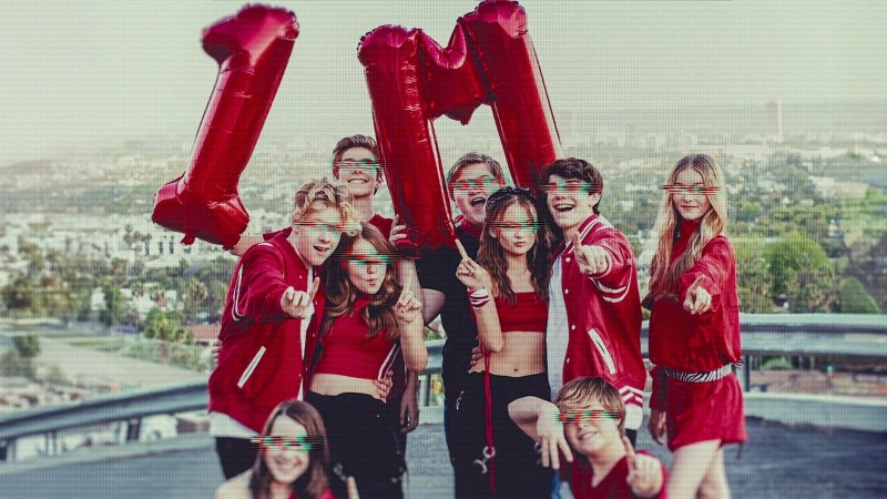 Xem Phim Ảnh hưởng xấu: Mặt tối của Kidfluencing, Bad Influence: The Dark Side of Kidfluencing 2025