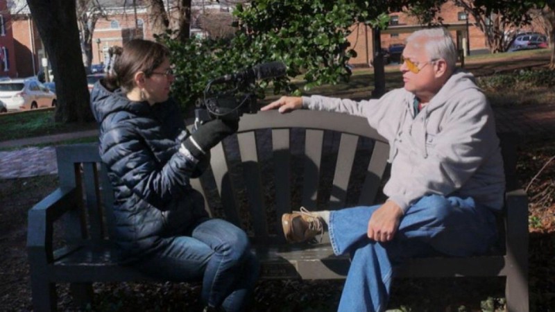 Xem Phim Bên Ngoài Bong Bóng: Du Hành Cùng Alexandra Pelosi, Outside the Bubble: On the Road with Alexandra Pelosi 2018