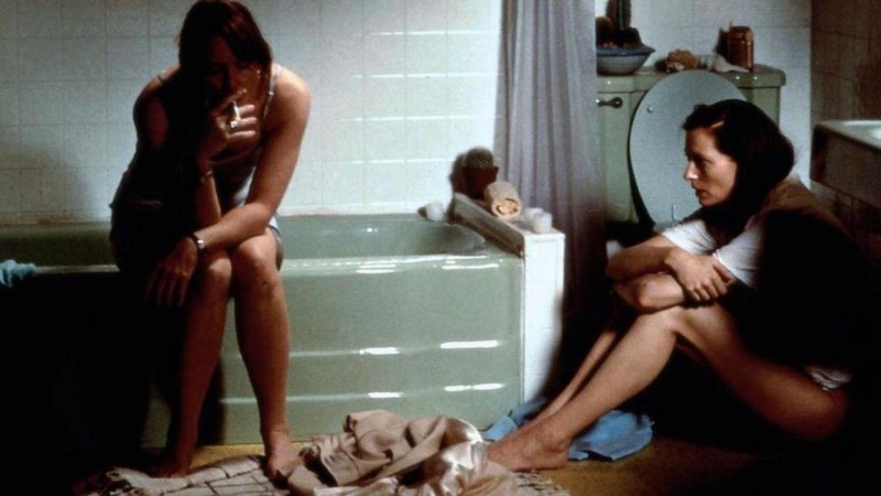 Xem Phim Dục Vọng Nữ Giới, Female Perversions 1997