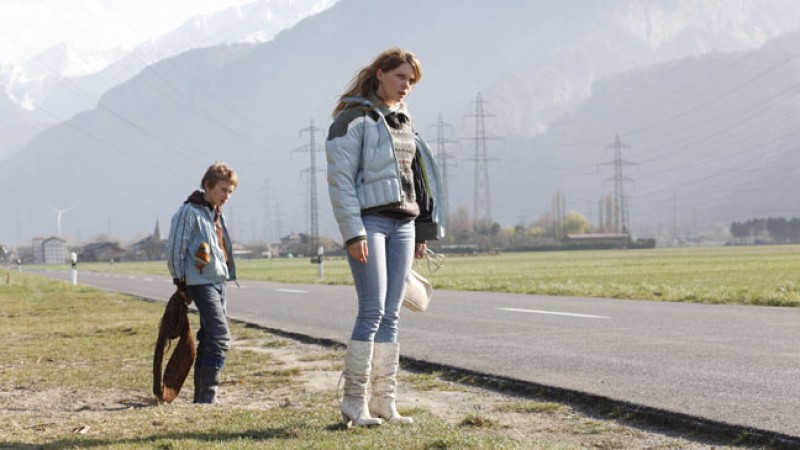 Xem Phim Em gái, Sister 2012