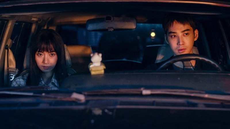 Xem Phim Lối Thoát Không Hoàn Hảo, A Long Shot 2024