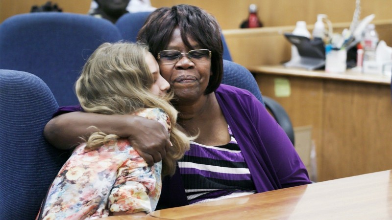 Xem Phim Nuôi Nấng, Foster 2018