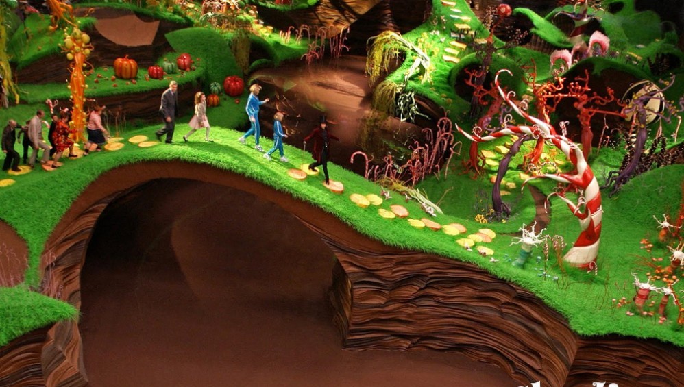 Xem Phim Charlie and the Chocolate Factory (Charlie Và Nhà Máy Sô cô la) (2005),  2005